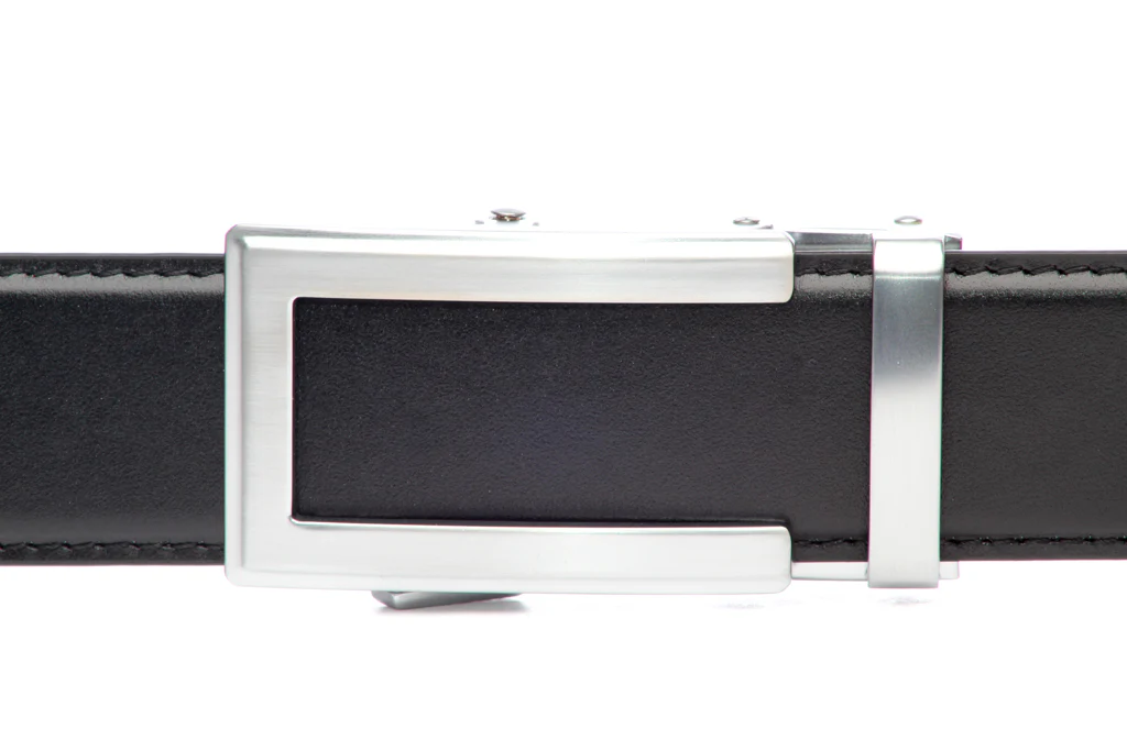 1.5" Traditional Buckle in Silver - Image 2