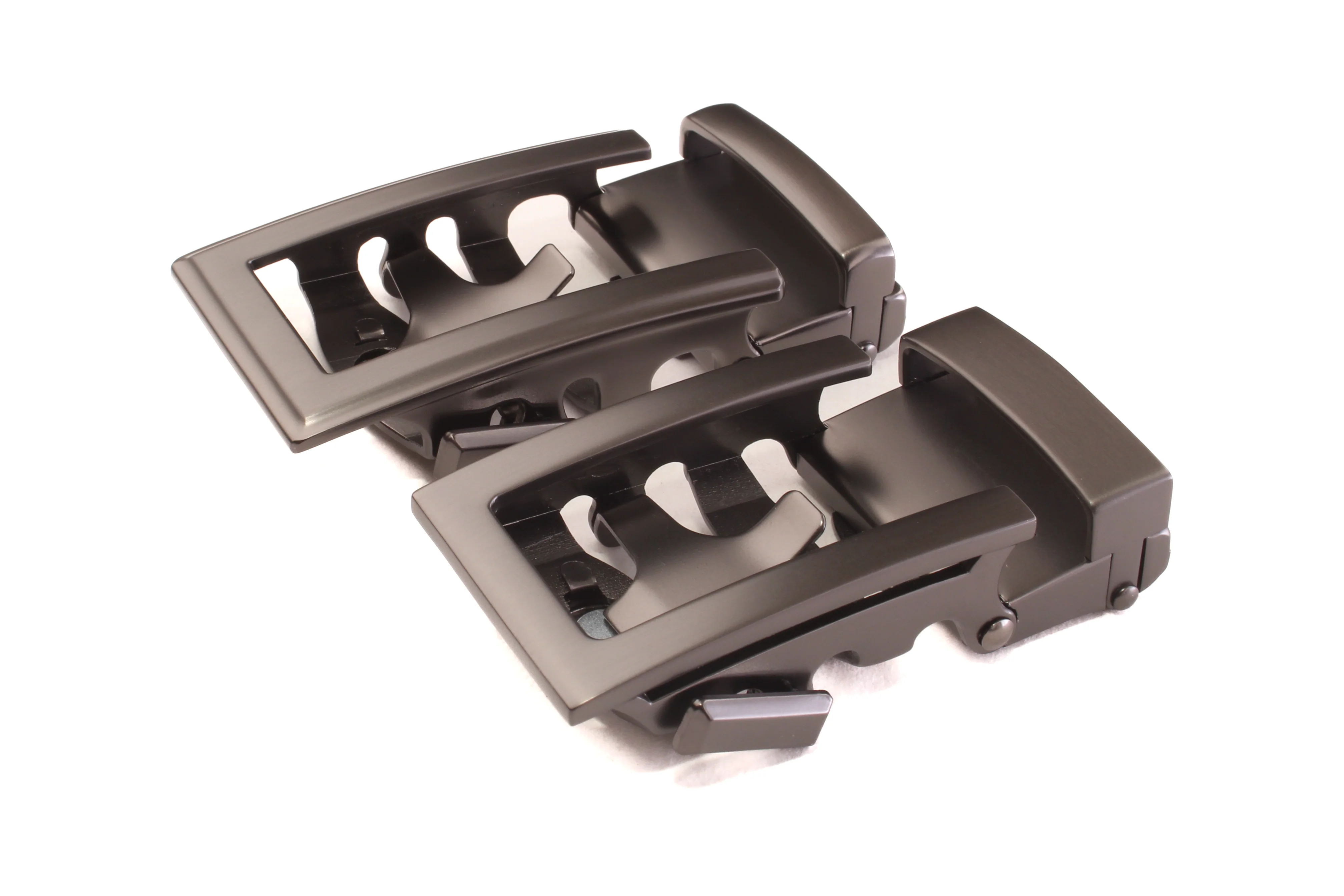 Traditional Buckle in Graphite - Nickel Free - Image 3